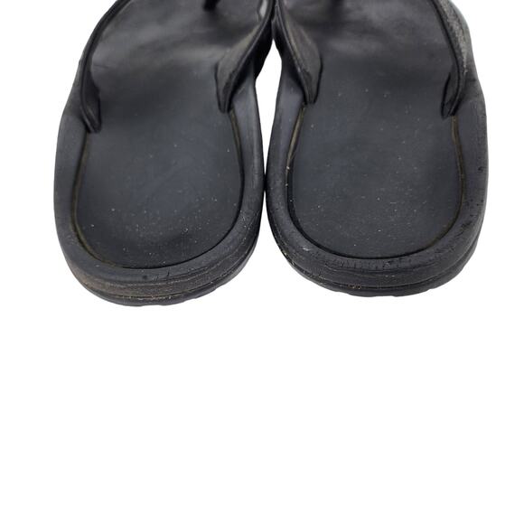 OluKai Black Ohana Cushioned Water-Resistant Flip Flop Shoes Size 10 main image 6